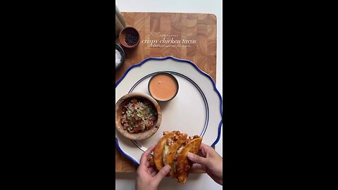 #indian crispy chicken tacos 😋 😍