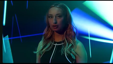 001400 LSR/CITY - house in the streetlight [official music video] 4K