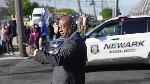 Newark Mayor Claims He Was Targeted, Rights Violated In Arrest At Illegal Alien Detention Facility