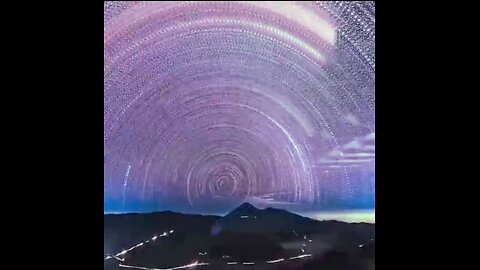 A Stunning Time lapse View Of The Firmament