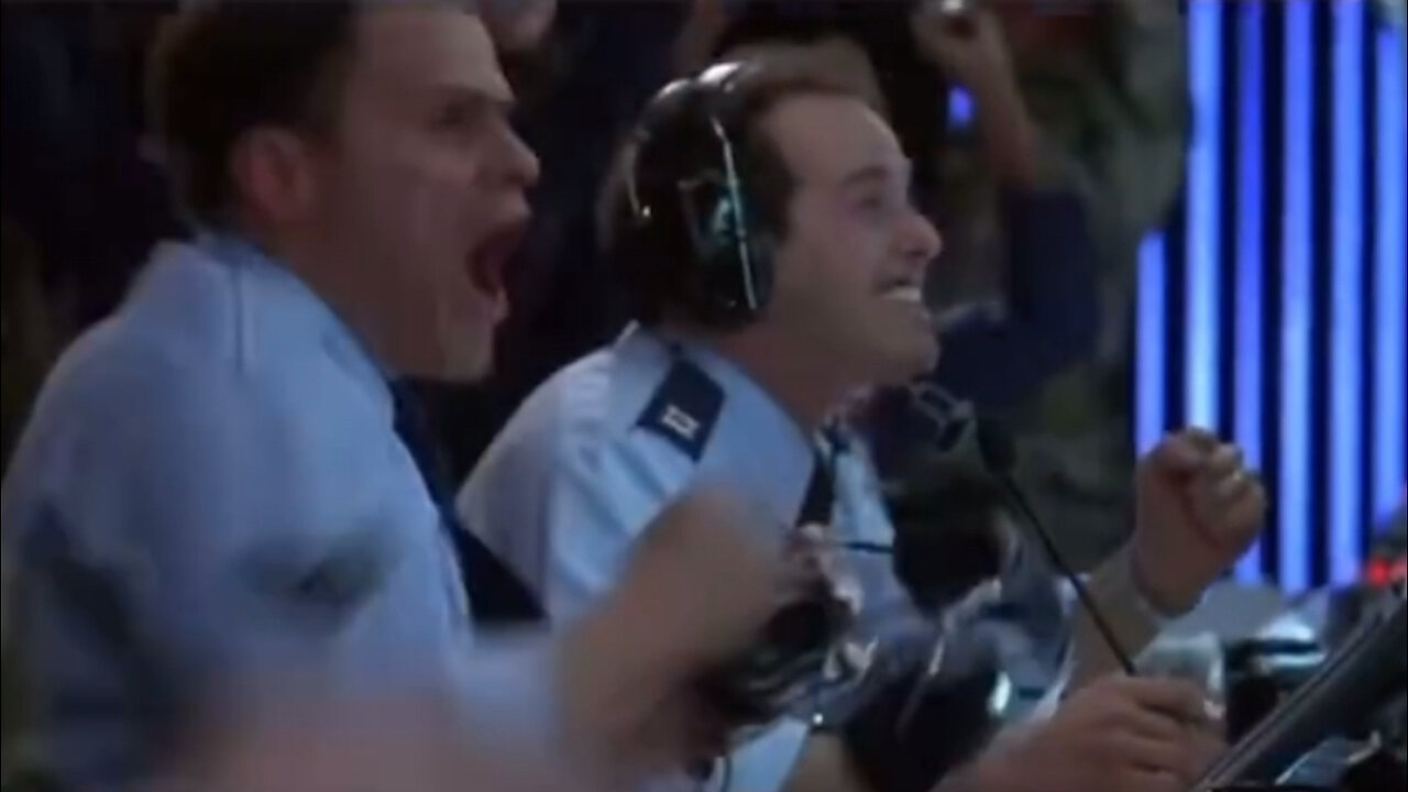 When 4chan autists see HitlerMilkers1488 leak the entire Tea app user database