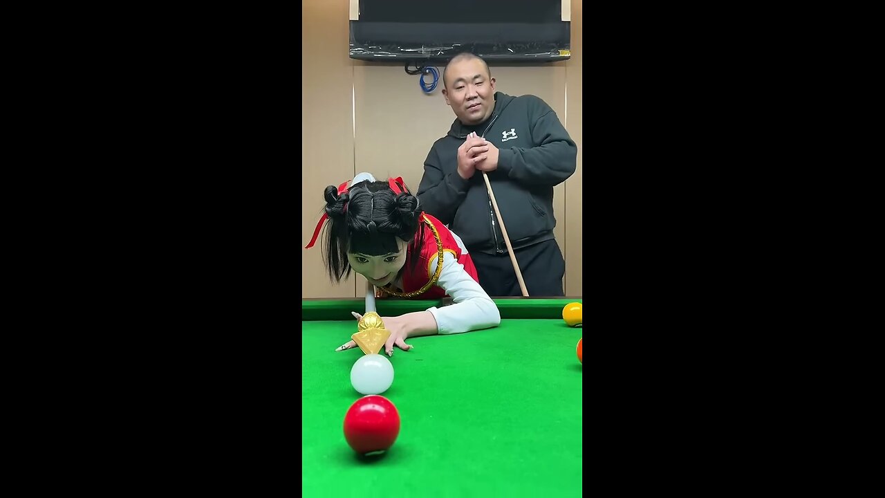 Funny videos billiards 🤣