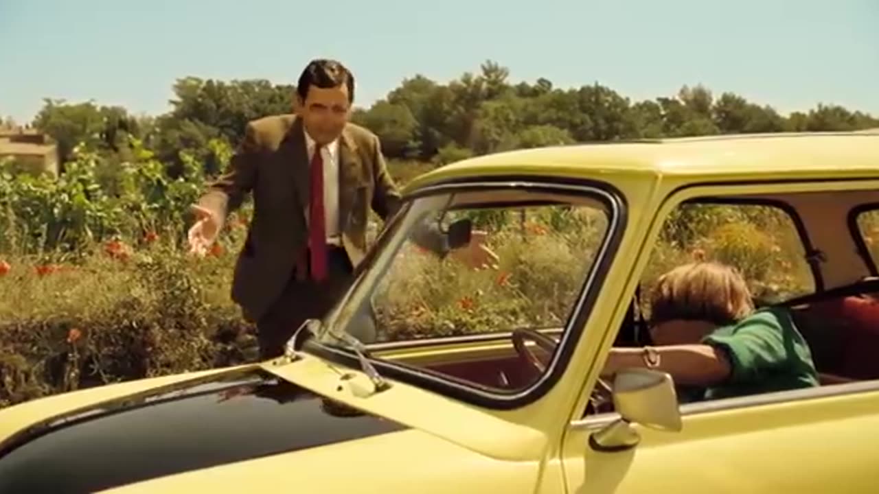 Mr Bean's Holiday | Mr Bean Official