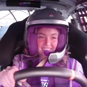 SHE'S DEFINITELY REPUBLICAN!!!😎🇺🇸🔥🔥🔥