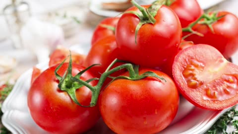 गर्मियों में टमाटर खाने के फायदे #short #health #viarl #trending