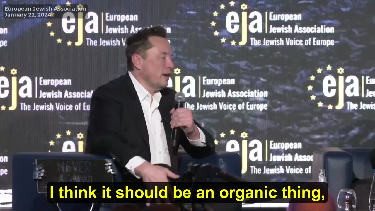 Elon Musk: A Handful of Editors Shouldn’t Decide What Matters—The People Should