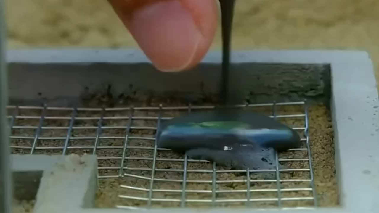 Watch This Tiny House Come to Life – Miniature Building Process!