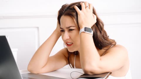5 REASONS WHY YOU GET TIRED ALL THE TIME