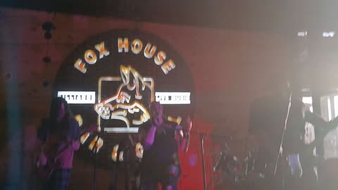 Smile Live @ The Fox House