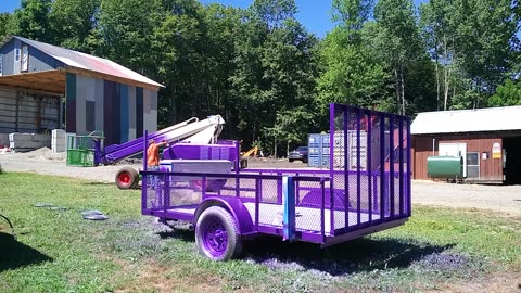 Painting JLG man lift