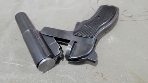 fl(air) gun - mechanically locked high pressure air cartridge for a flare pistol