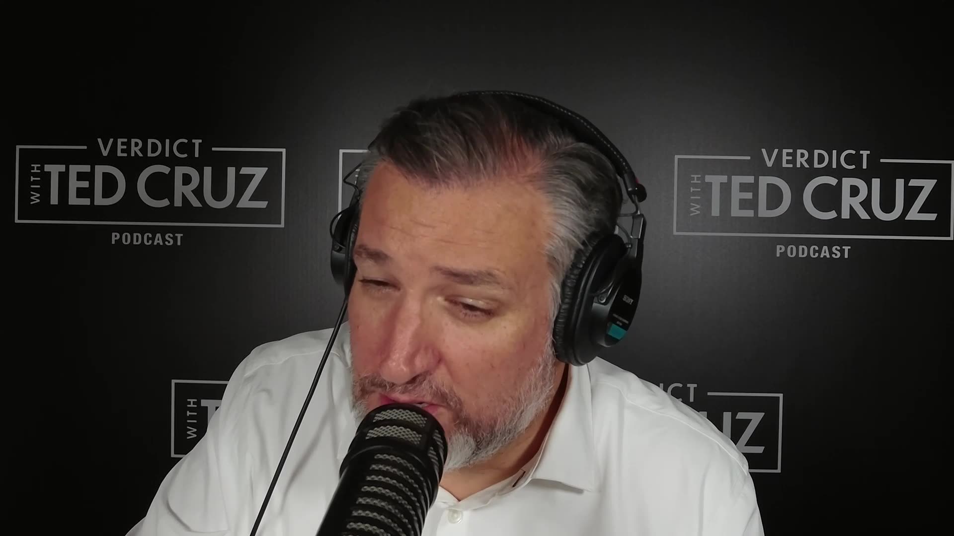 Trump Takes Out Venezuelan Narcoterrorists Plus Stopping DC Crime