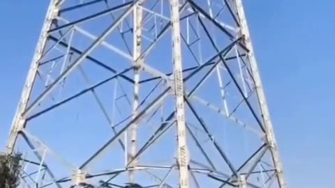 Construction and its super heavy logestic