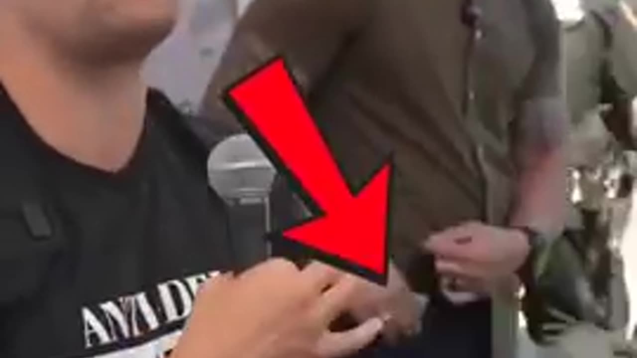 WHO IS CHARLIE AGENT？ STRAP HIM TO A LIE DECTECTOR AND ASK HIM A FEW QUESTIONS