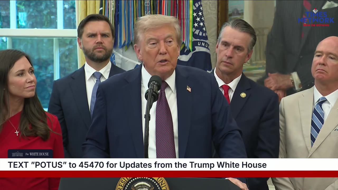 U.S. Attacking Venezuela. Trump Drops Bombshell as Tensions Explode Tonight.