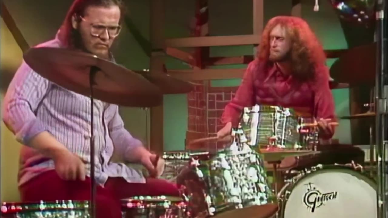 Rockin' Down the Highway - The Doobie Brothers (live)