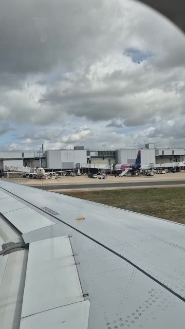Onboard Our TUI Titan Airways Operated A320 Plane At London Gatwick 2024
