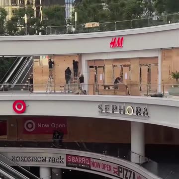 Gavin Newsom & Karen Bass have turned L.A. into a 3rd world country