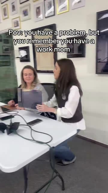 Crisis mode: activated. Work mom: already fixing it | USA Containers