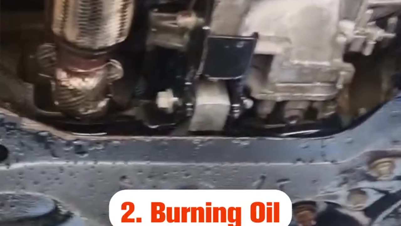 6 car odors to watch out for & their reasons