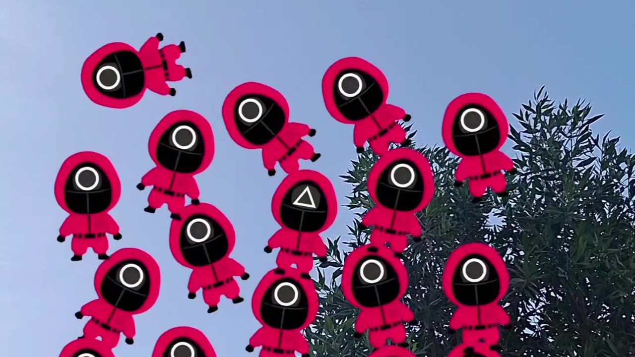 How Many Pink Soldiers You See #squidgame #pinksoldiers #squidgame2 #squidgamechallenge #playing