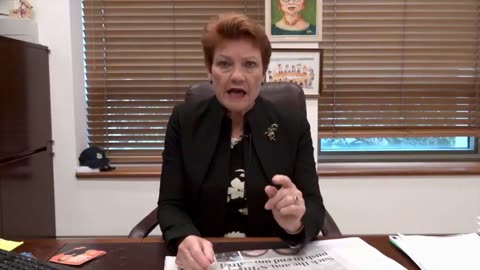 Australian Senator Pauline Hanson vows to ban Islamic immigration.