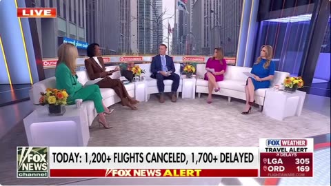 Fox News' Outnumbered Hotties On 111125