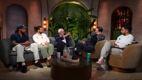 Doctors Shouldn't Be Debt - Bernie Sanders on Andrew Schulz #economics #healthcare