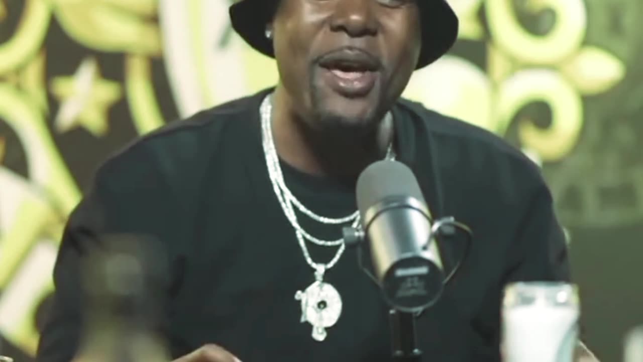 Ruff Ryders were stabbing eachother!