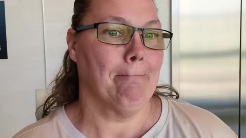 well this ain't good #ourtruckinglife #truckesvlogs #reallifetruckers #truckdriver #longhaultrucker