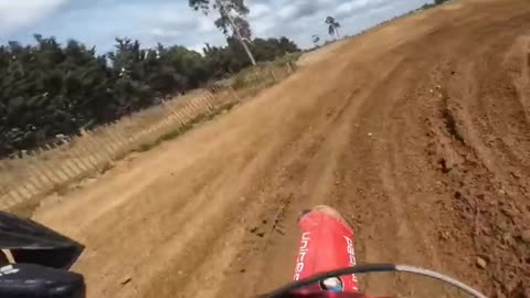 Motocross vs Dirt Bike – What’s the Difference