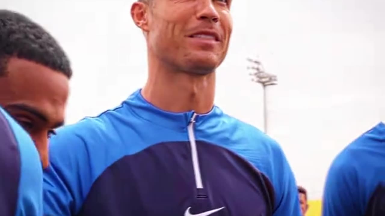 Football King😎🖤