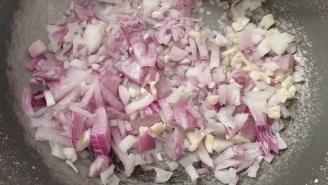How to Make Waragah Enab//Grape Leaves, the Most Popular Food of Arabs