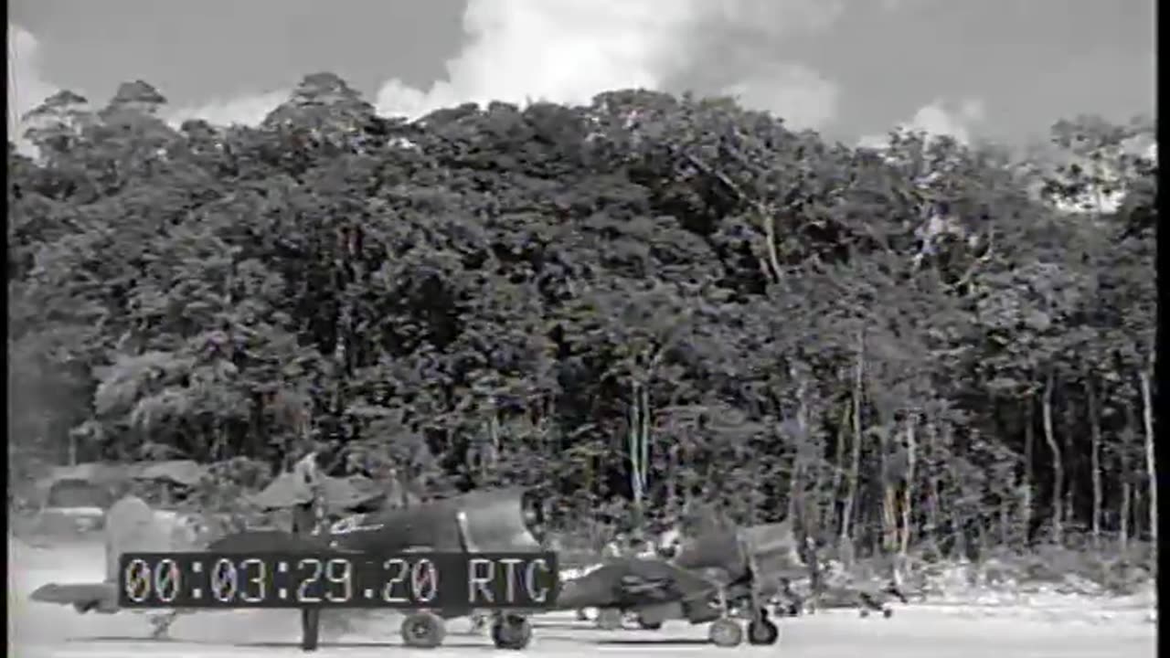 AFTERMATH OF TWO F4... - AFTERMATH OF TWO F4U'S MIDAIR CRASH, VELLA LAVELLA FLD., NEW - 428-npc-1387