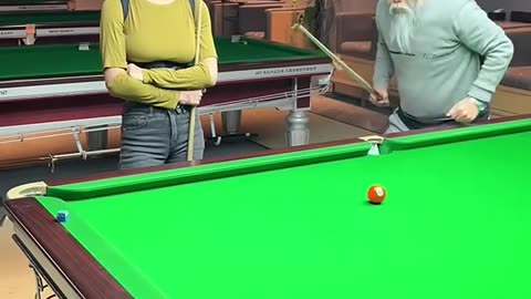 Funny videos billiards