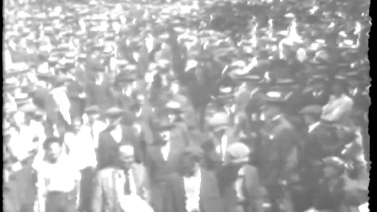 [STOCK NEWSREEL EXCERPTS] - [STOCK NEWSREEL EXCERPTS] - cbs-cbswwi-166