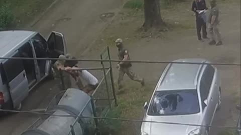 👊🚍 Ukraine Russia War | Tense Confrontation in Kharkiv Amid Busification | RCF