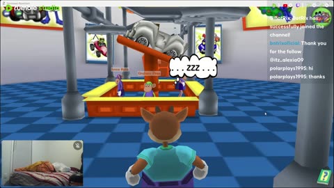 Playing a m m o that not obviously popular that not still maybe still exciting