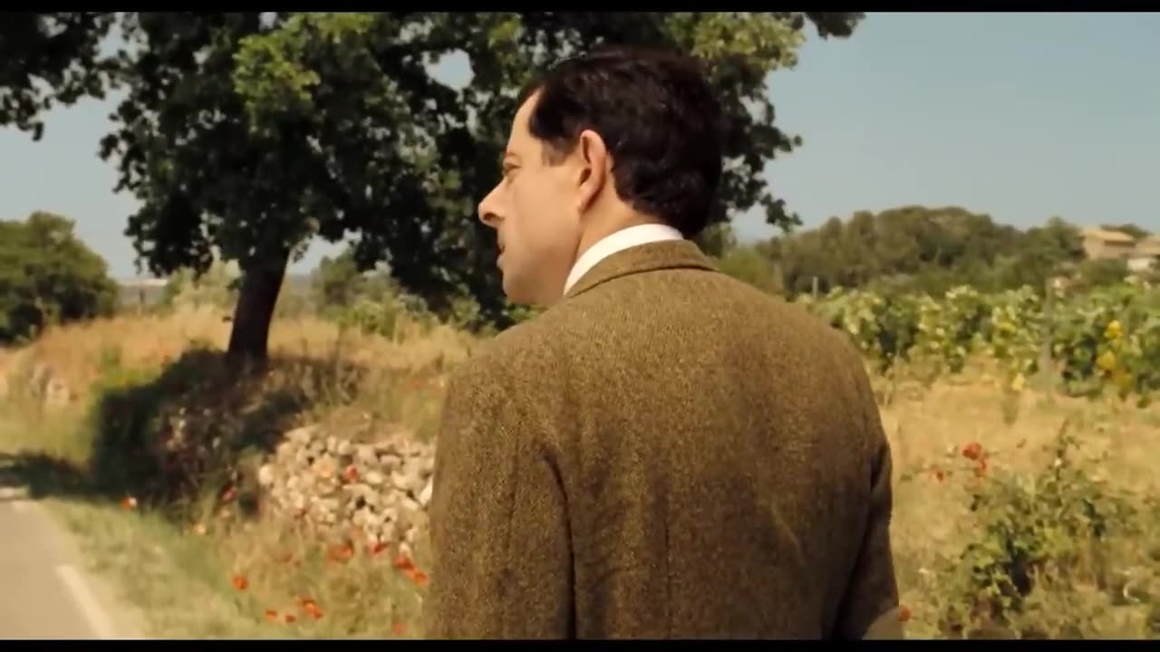 Lieutenant Bean...| Mr Beans Holiday | Mr Bean