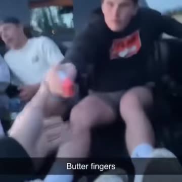 😂#Newfunnyvideo2025 #Viralfunnyvideos #trendingvideos #comedytime #bestreaction😂😂😂