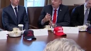 Trump se interesa por las tasas de suicidio