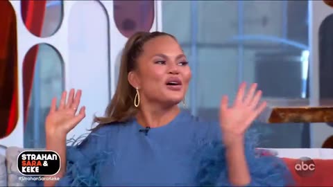 Chrissy Teigen endorses cannibalism.
