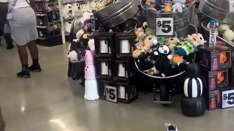 Screaming Match @ Five Below