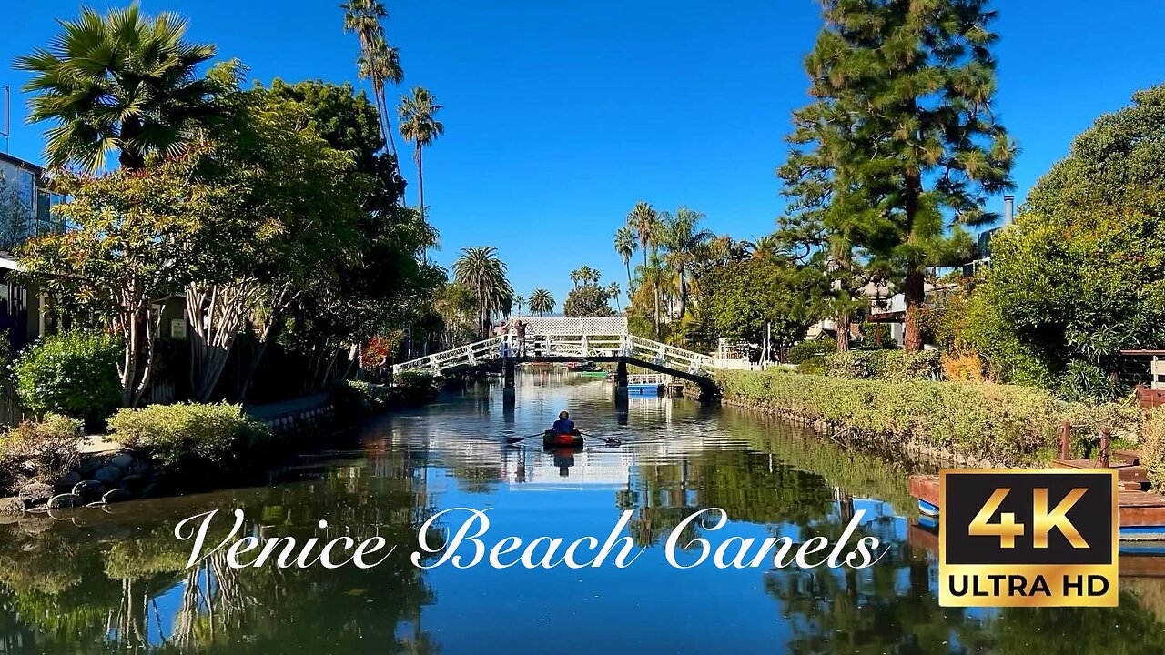 Walking virtual tour of Venice Beach Canels in Venice Beach, California in 4K.