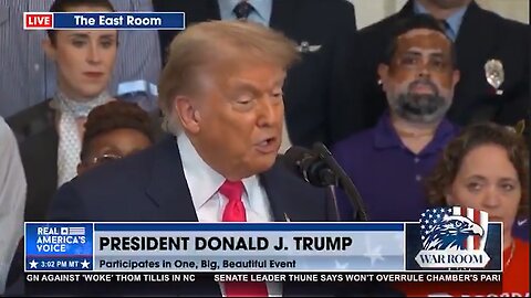 Trump SLAMS Chuck Schumer: “Our Great Palestinian Senator”
