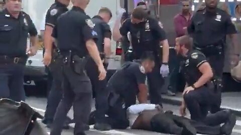 🚨•An active shooter incident 345 Park Ave East 52nd St Midtown Manhattan.