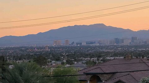 Did you see tonight's Las Vegas sunset? Check this out! 05.07.2025 #follow #lasvegas #travel #gaming