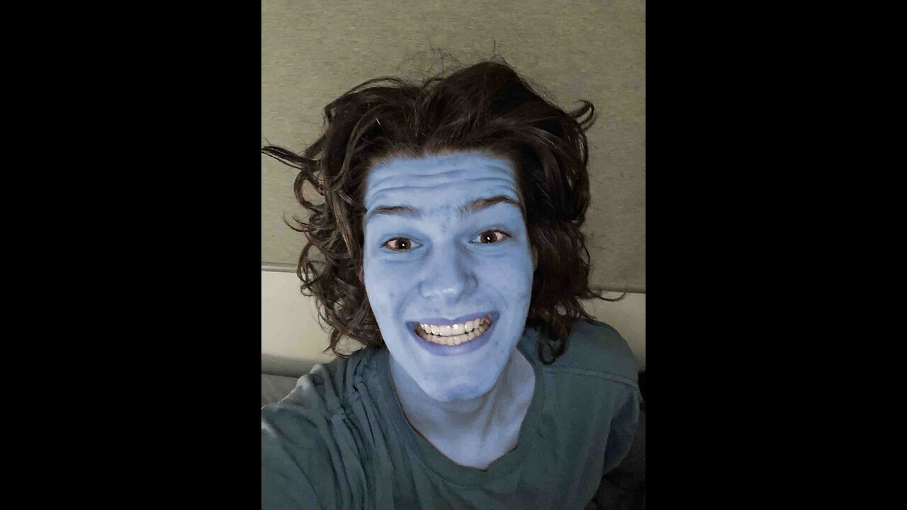 𝐁𝐥𝐮𝐞 𝐒𝐤𝐢𝐧𝐧𝐞𝐝