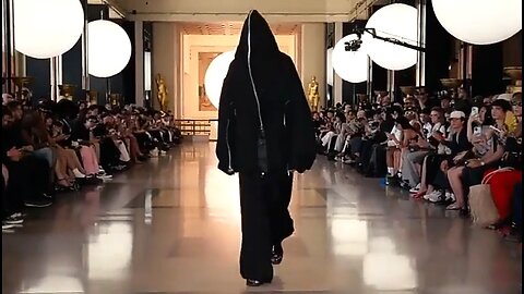 THE HORROR STORY THAT IS FASHION WEEK 2025 IN PARIS 🤦🏻‍♀️