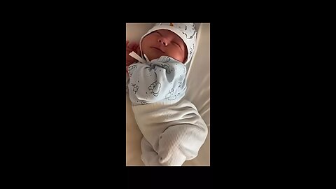 Newborn scrunch